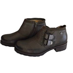 NWOB JAFA 401 Ankle Boot Size 6